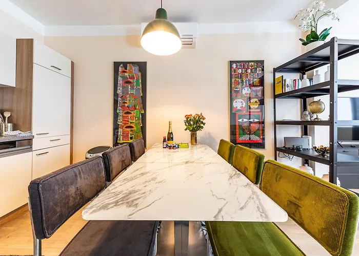 Christian Apartments Oper - Contactless Check In